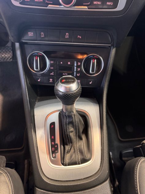 AUDI Q3 2.0 TDI 150 QUATTRO S TRONIC SLINE BOITE AUTOMATIQUE