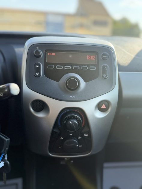 PEUGEOT 108 1.2 VTI 82 ACTIVE 🇫🇷