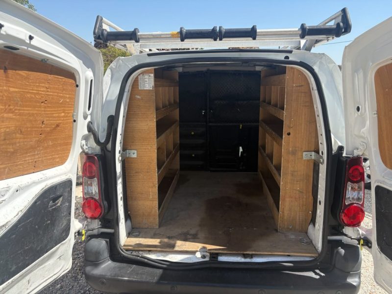 BERLINGO 100 CH 1.6 HDI GALERIE BUSINESS 2017 1ère MAIN 6390 TTC