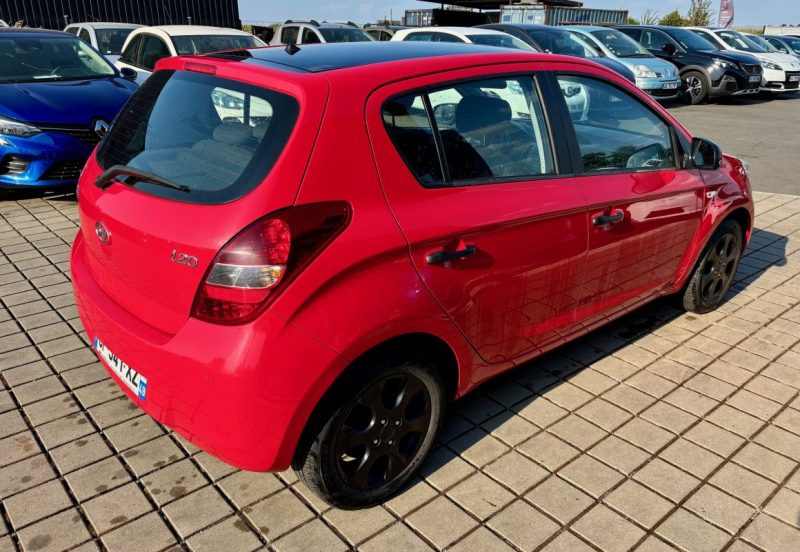 HYUNDAI I20 1.2 PACK 80 CH EVIDENCE 2012