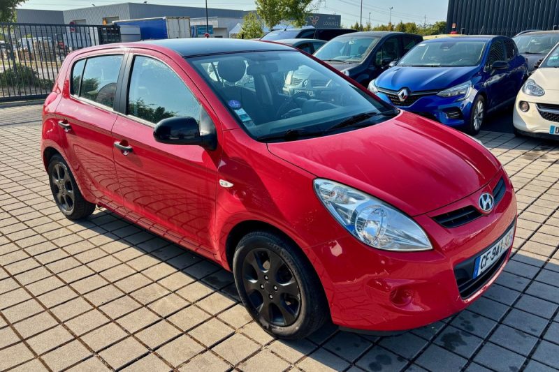 HYUNDAI I20 1.2 PACK 80 CH EVIDENCE 2012