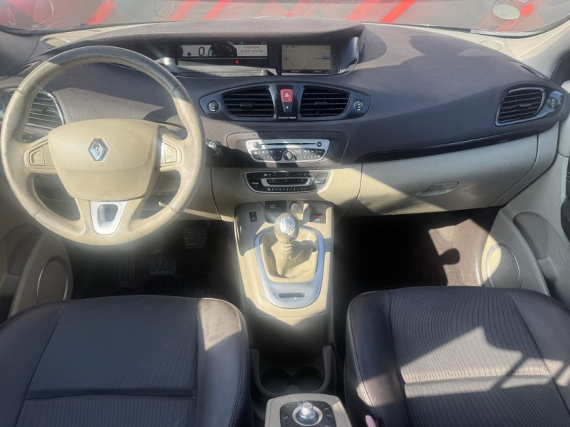 RENAULT SCENICIII 1.9 DCI 130 EXCEPTION 2011
