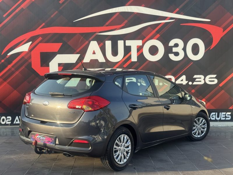 KIA CEE-D 1.4 CRDI 90 MOTION 2012