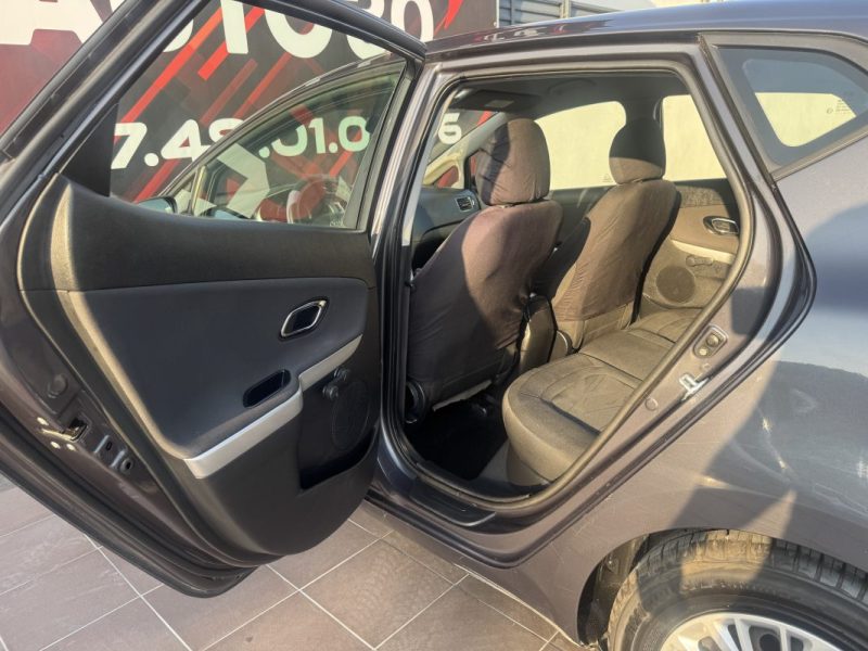 KIA CEE-D 1.4 CRDI 90 MOTION 2012