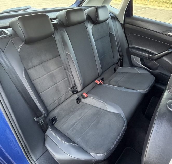 VOLKSWAGEN POLO 6 1.0 95 cv TSI 2021 FULL ENTRETIEN VW GARANTIE 12 MOIS 