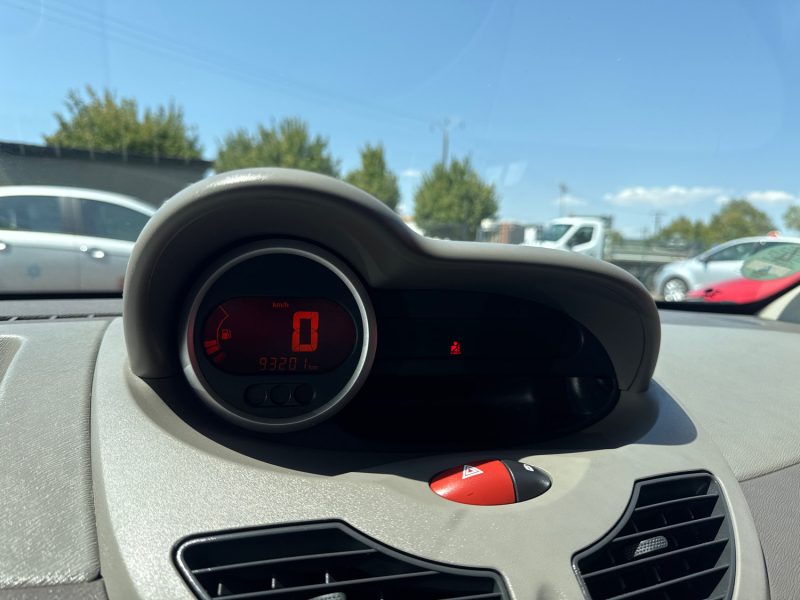 RENAULT TWINGO  1.2 75 ECO2 AUTHENTIQUE