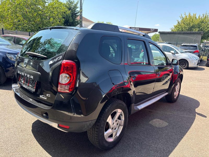 DACIA  DUSTER 1.5 DCI 110 LAUREATE 4X4 
