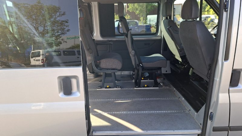 FORD TRANSIT PMR (Rampe accés) 2002 2.0L  126760kms 4 PLACES 