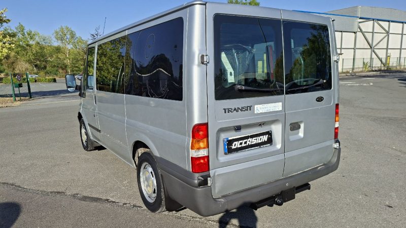 FORD TRANSIT PMR (Rampe accés) 2002 2.0L  126760kms 4 PLACES 