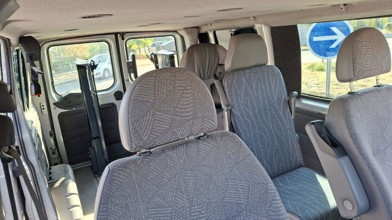 FORD TRANSIT PMR (Rampe accés) 2002 2.0L  126760kms 4 PLACES 