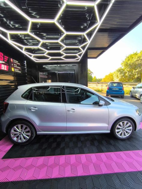 Volkswagen Polo 1.6 TDI 105 Sportline – Garantie 12 mois – Échange reprise possible