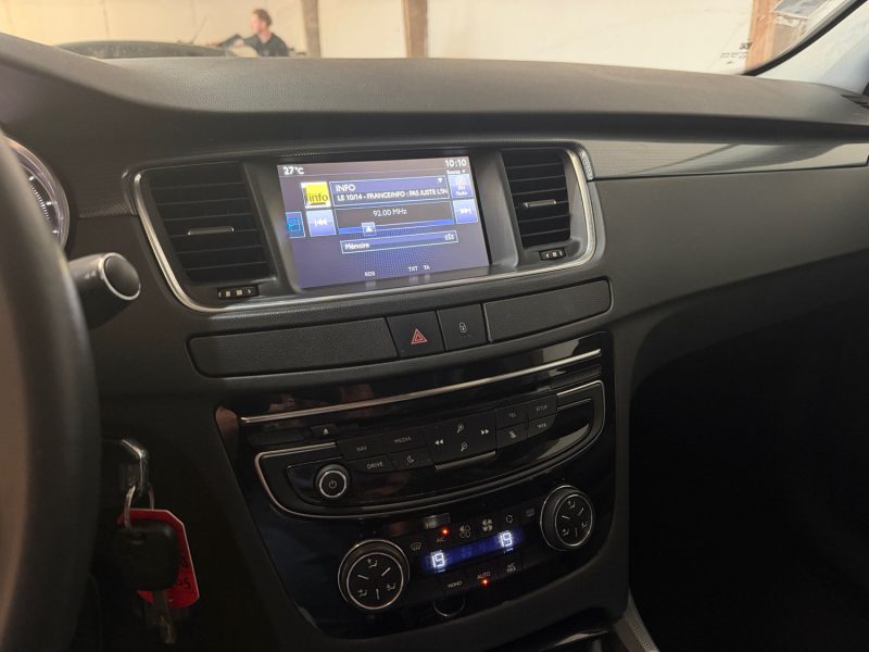 Peugeot 508 I SW 1.6 e-HDI 115ch Business Pack ETG6 | Toit Pano