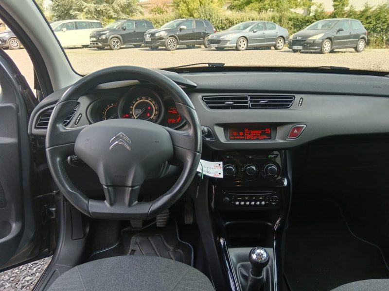 CITROEN C3 1.2 E-VTI 82 CV COLLECTION 1ERE MAIN /  BLUETOOTH / REGULATEUR / SUIVI COMPLET CITROEN