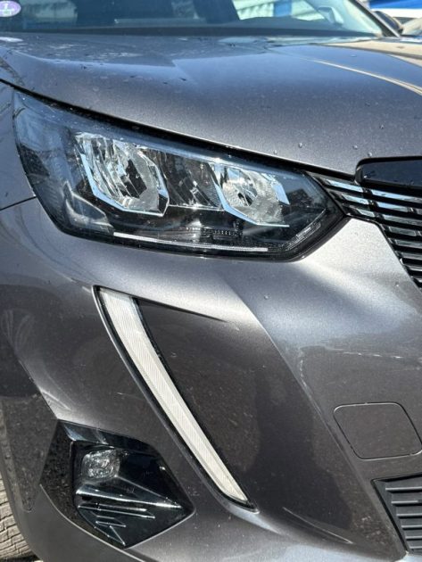 PEUGEOT 2008 II 1.2 PURE TECH 130 ACTIVE EAT 2022 Trés Bon Etat 
