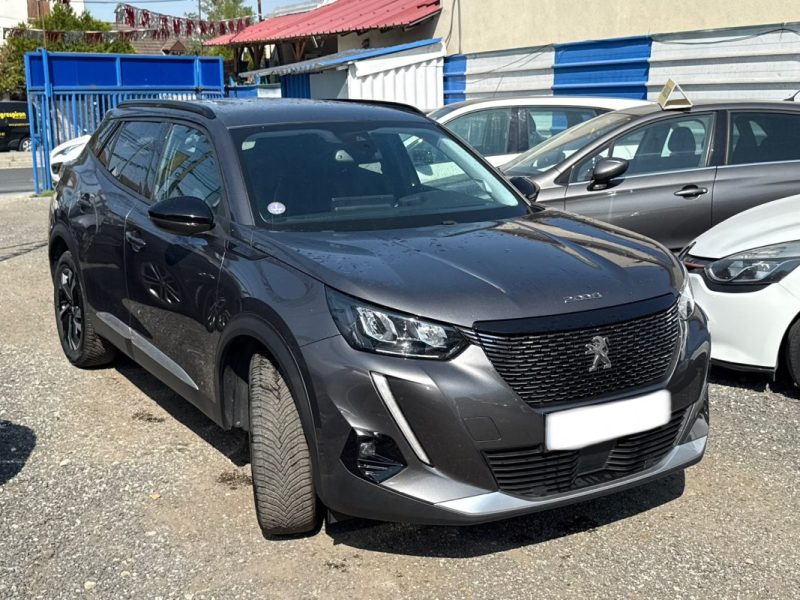 PEUGEOT 2008 II 1.2 PURE TECH 130 ACTIVE EAT 2022 Trés Bon Etat 