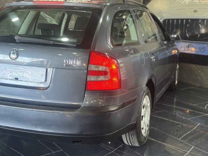 SKODA OCTAVIAII COMBI 1.9 TDI 105 ELEGANCE 2005