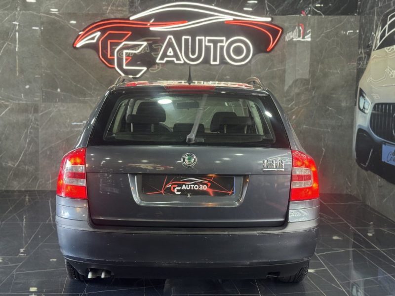 SKODA OCTAVIAII COMBI 1.9 TDI 105 ELEGANCE 2005