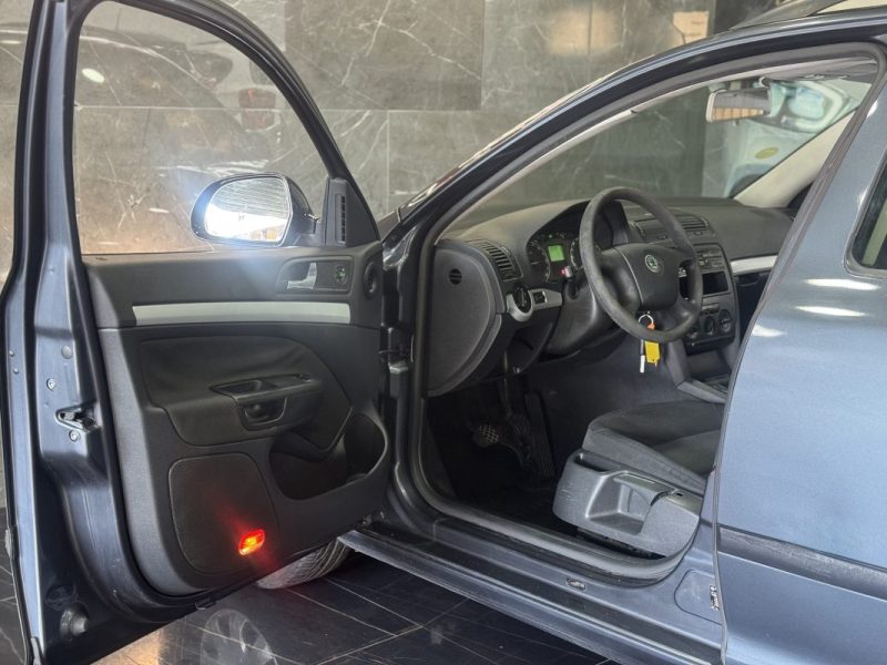 SKODA OCTAVIAII COMBI 1.9 TDI 105 ELEGANCE 2005