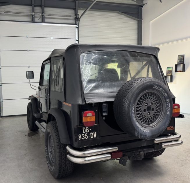 JEEP WRANGLER YN95 - BVM5 - 4.0I 182Ch - VEHICULE DE COLLECTION - GARANTIE 12 MOIS