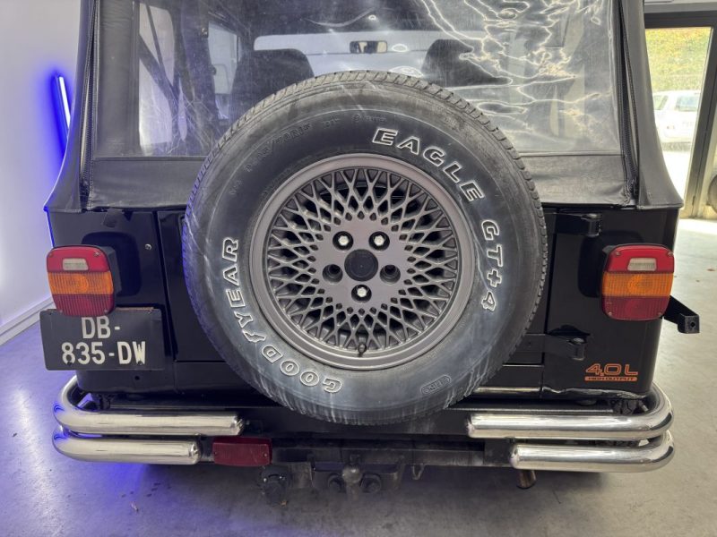 JEEP WRANGLER YN95 - BVM5 - 4.0I 182Ch - VEHICULE DE COLLECTION - GARANTIE 12 MOIS