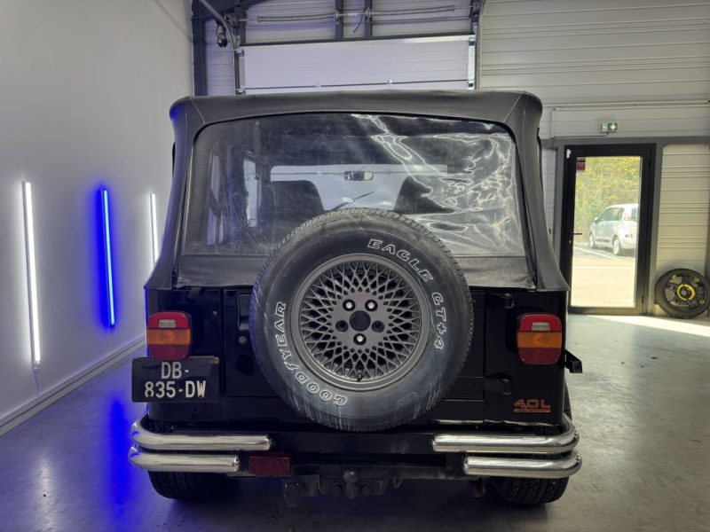 JEEP WRANGLER YN95 - BVM5 - 4.0I 182Ch - VEHICULE DE COLLECTION - GARANTIE 12 MOIS
