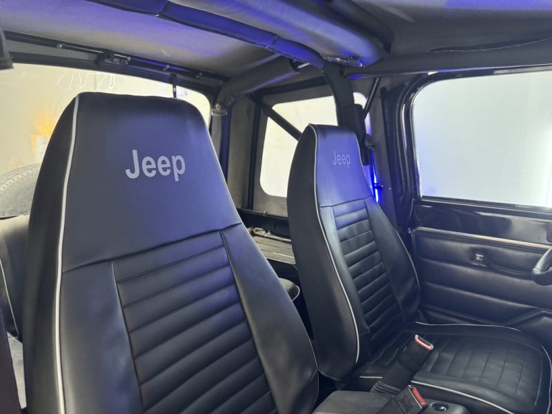 JEEP WRANGLER YN95 - BVM5 - 4.0I 182Ch - VEHICULE DE COLLECTION - GARANTIE 12 MOIS