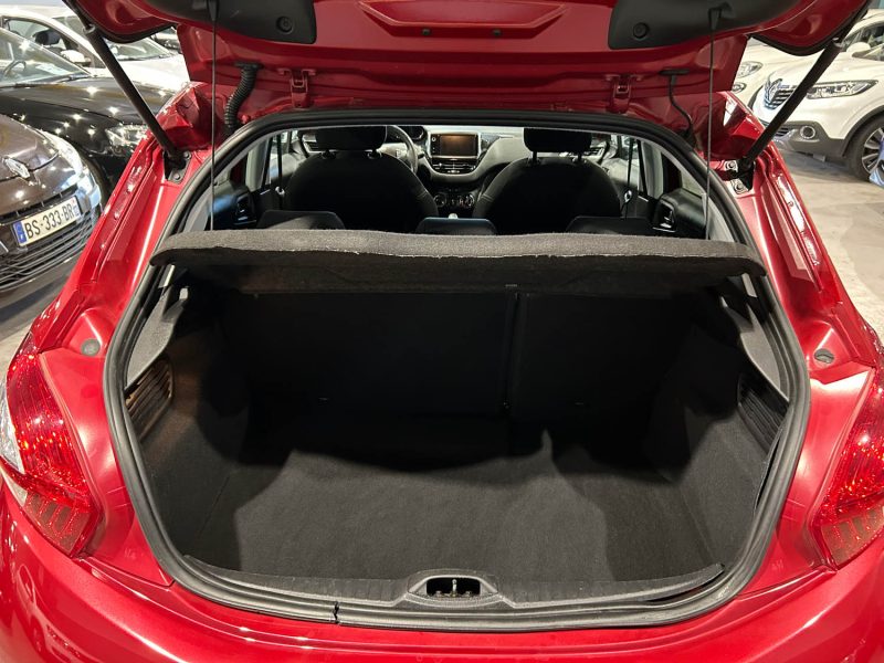 PEUGEOT 208 1.6 E-HDI 92CH 