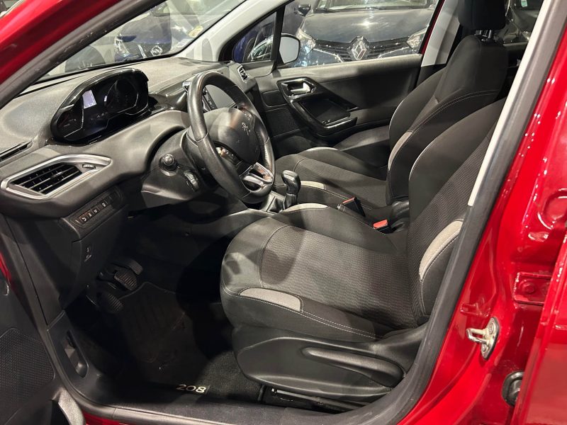 PEUGEOT 208 1.6 E-HDI 92CH 