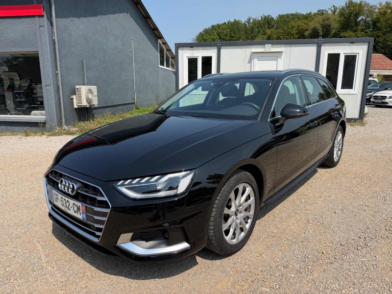 AUDI A4 BUSINESS LINE 2022