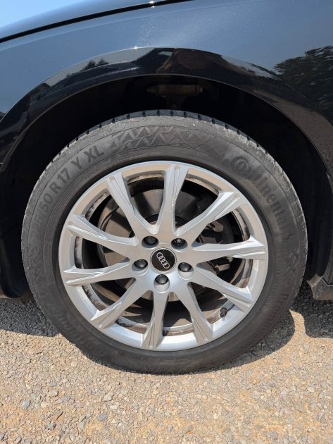 AUDI A4 BUSINESS LINE 2022