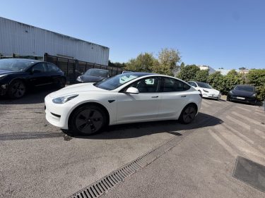 TESLA MODEL 3 STANDARD PLUS RWD 2022 ATTELAGE