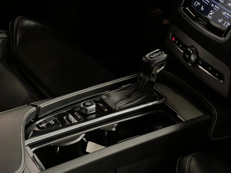 VOLVO XC90 D5 235CH R-DESIGN 7 PLACE