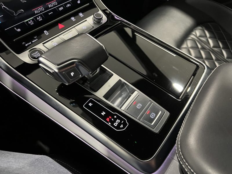 AUDI Q7 55 TFSI-E 380ch S LINE TIPTRONIC PH2 