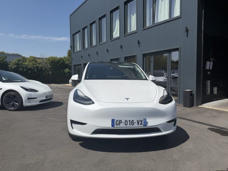 TESLA MODEL Y STANDARD RWD 2023