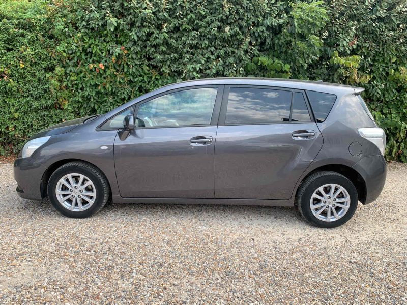 TOYOTA VERSO 126 D-4D ACTIVE 2012
