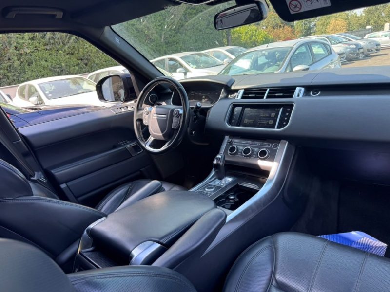 LAND ROVER RANGE ROVER SPORT 3.0 SDV6 306cv HSE SPORT / GARANTIE 12 MOIS / SUIVIE LAND 
