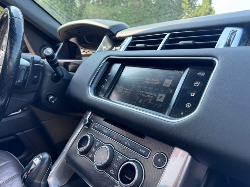 LAND ROVER RANGE ROVER SPORT 3.0 SDV6 306cv HSE SPORT / GARANTIE 12 MOIS / SUIVIE LAND 