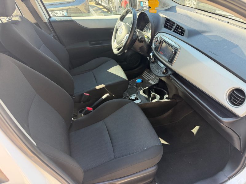 TOYOTA YARIS III HYBRID 1.5 vvt-i 100cv DYNAMIC - CAMERA/BLUETOOTH/LED