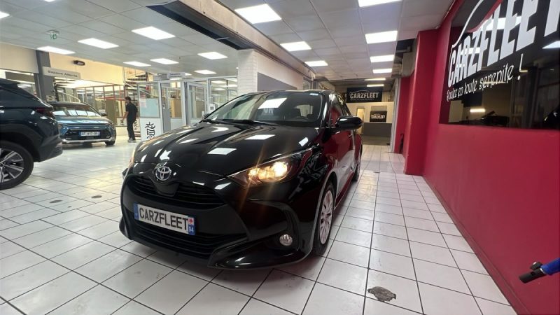 TOYOTA YARIS 4 DYNAMIC BUSINESS 116cv HYBRIDE/1 ERE MAIN/TVA RECUPERABLE