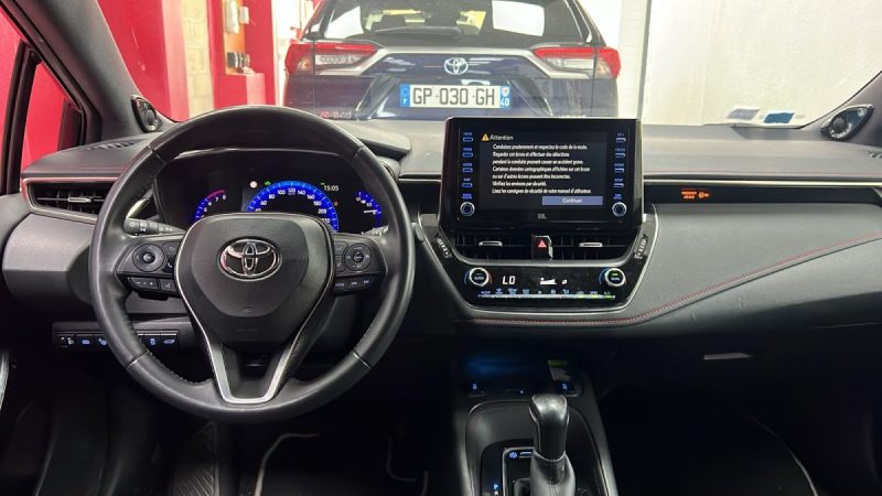 TOYOTA COROLLA TOURING SPORTS HYBRIDE 2.0 COLLECTION 184cv/1 ERE MAIN/TVA RECUPERABLE
