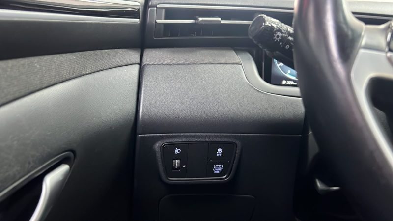 HYUNDAI TUCSON 1.6 SUV HYBRIDE ESSENCE 230cv CREATIVE/1 ERE MAIN/TVA RECUPERABLE