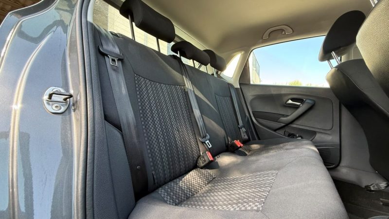 VOLKSWAGEN POLO 1.0 60 TRENDLINE 2016