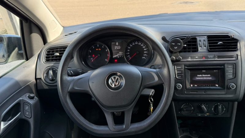 VOLKSWAGEN POLO 1.0 60 TRENDLINE 2016
