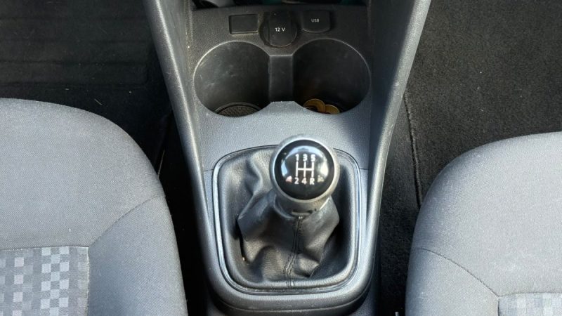 VOLKSWAGEN POLO 1.0 60 TRENDLINE 2016