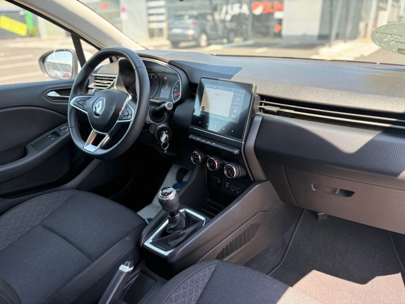 RENAULT CLIO V 1.0 TCE 100 ZEN 2019