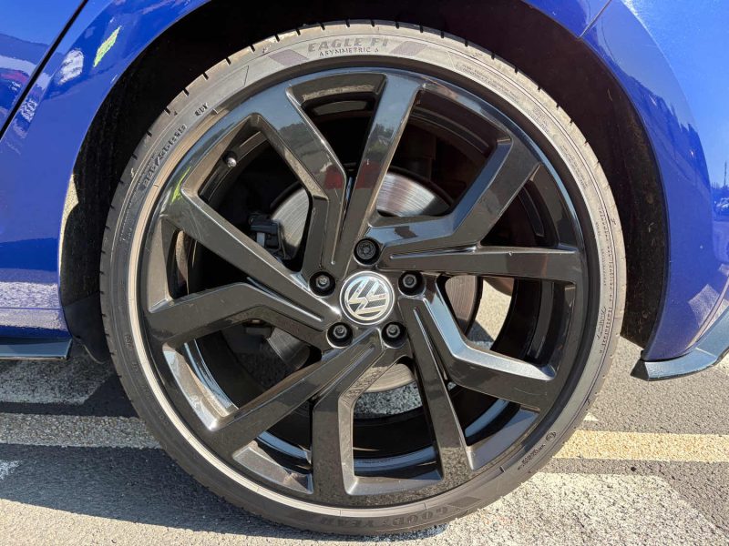 VOLKSWAGEN GOLF VII 2.0 TSI 310 R 4MOTION DSG 2017