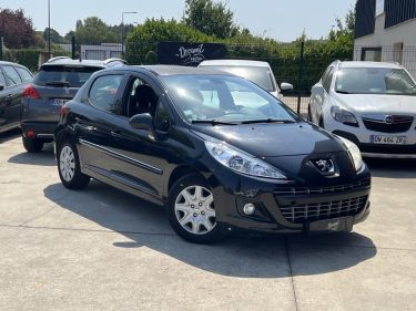PEUGEOT 207 1.4 VTI - 16V / Garantie 3/12 Mois
