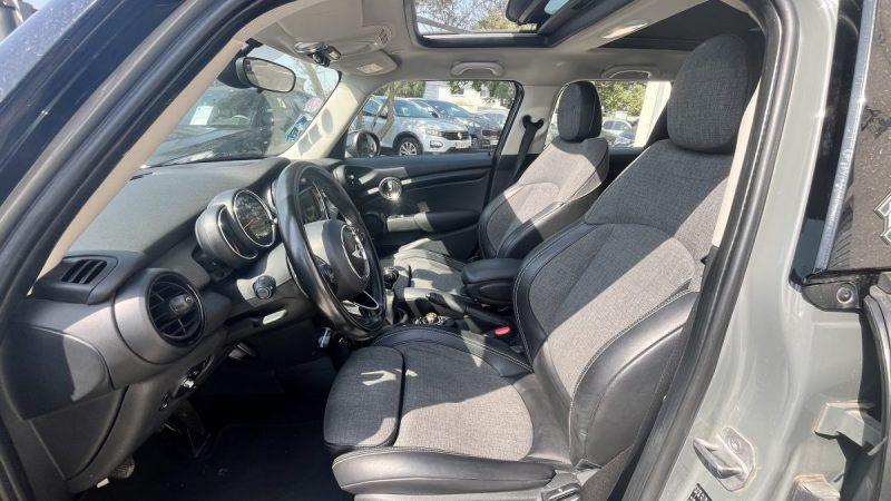 MINI MINI III COOPER 136 BLACKFRIAS 2018