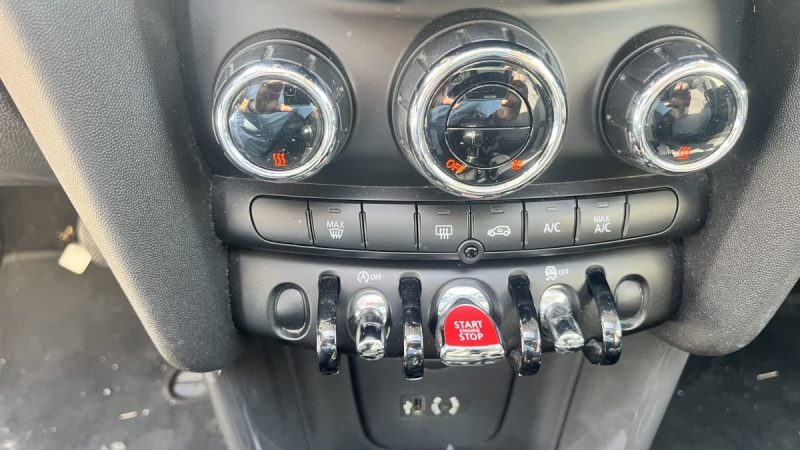 MINI MINI III COOPER 136 BLACKFRIAS 2018