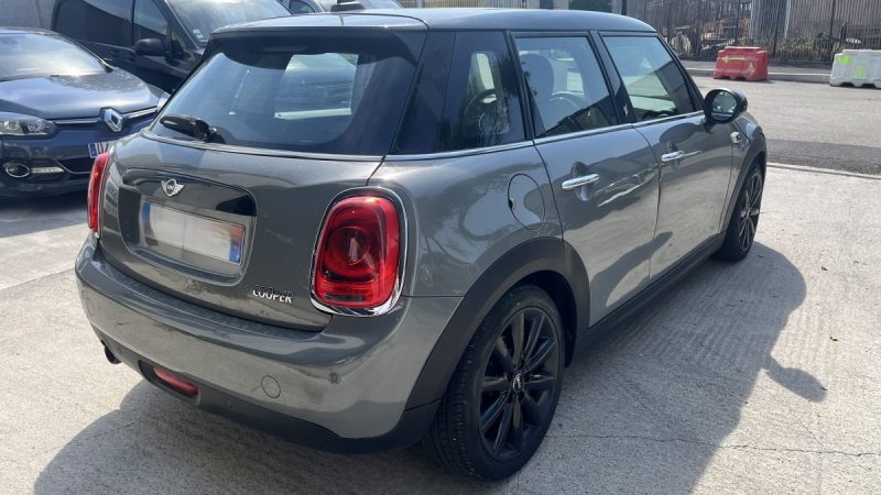 MINI MINI III COOPER 136 BLACKFRIAS 2018